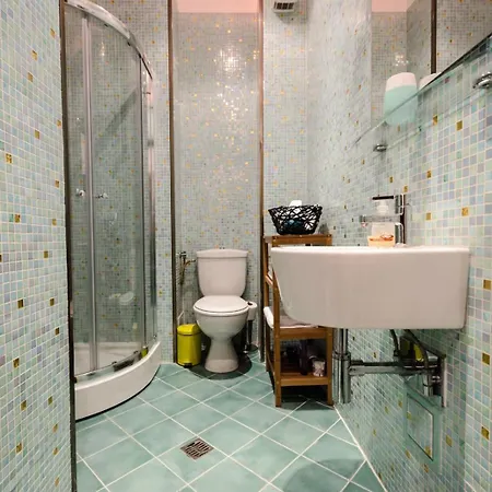 Moderna Cismigiu Park Center Apartment *