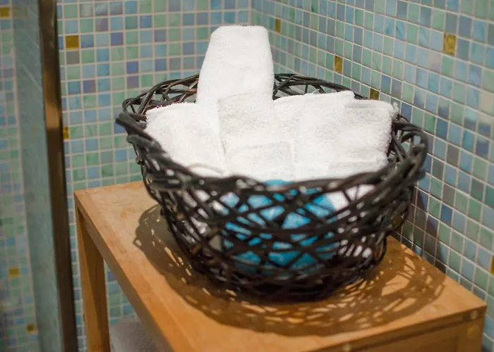 Moderna Cismigiu Park *